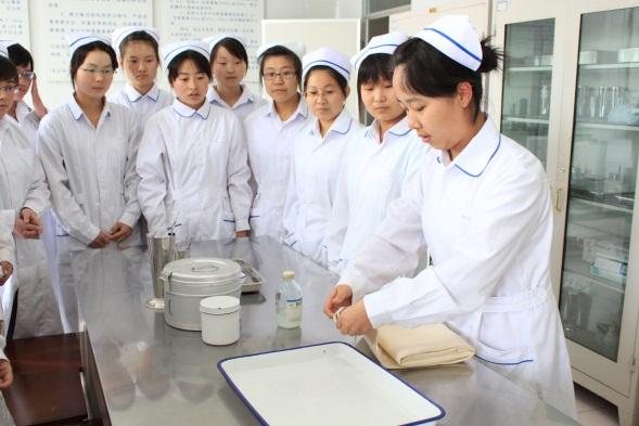 北京護理學校高級護理專業怎么樣？