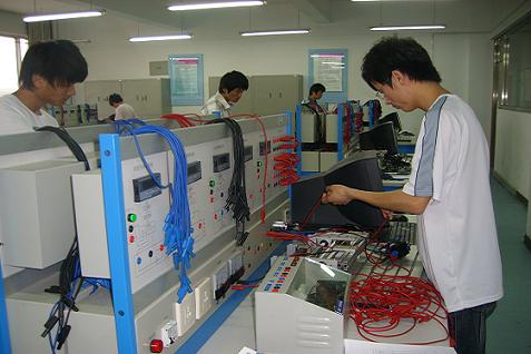 煙臺機電學校有哪些？