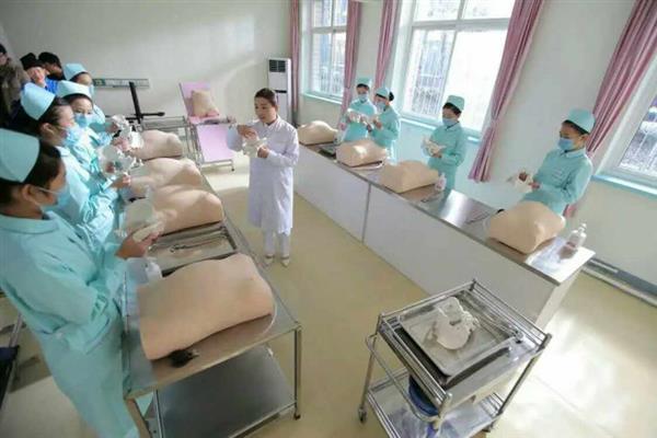 石家莊北方醫學中等專業學校有優惠政策嗎？畢業好就業嗎？