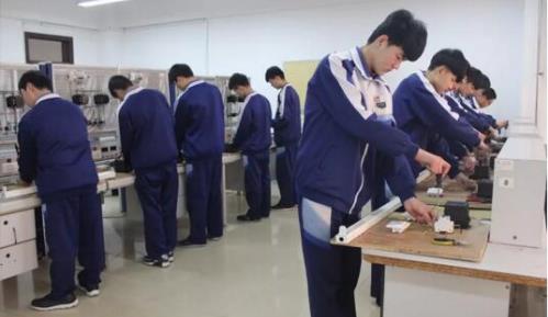 藍海職業學校有哪些適合男生的技術專業？