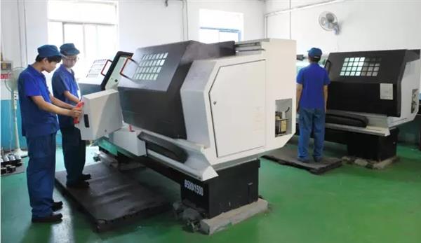 濟南二機床集團有限公司技工學校初中上能報名嗎？