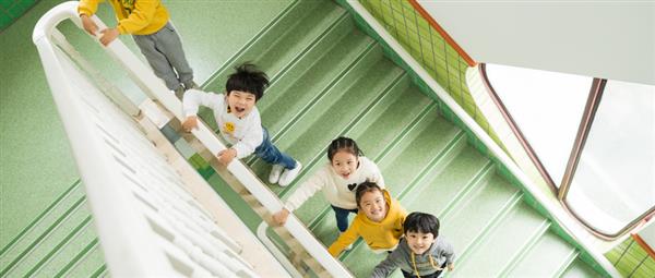 學前教育和幼師哪個專業好？哪家學校能學？
